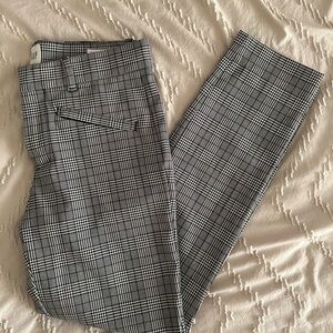 GAP women's Black and White Checkered Pants